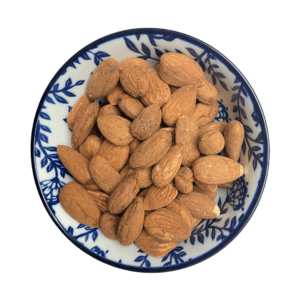 Amandes décortiquées dans un bol bleu - TOTUM DELI